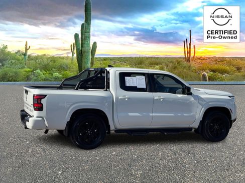 Certified 2023 Nissan Frontier SV w/ Midnight Edition Package image 6