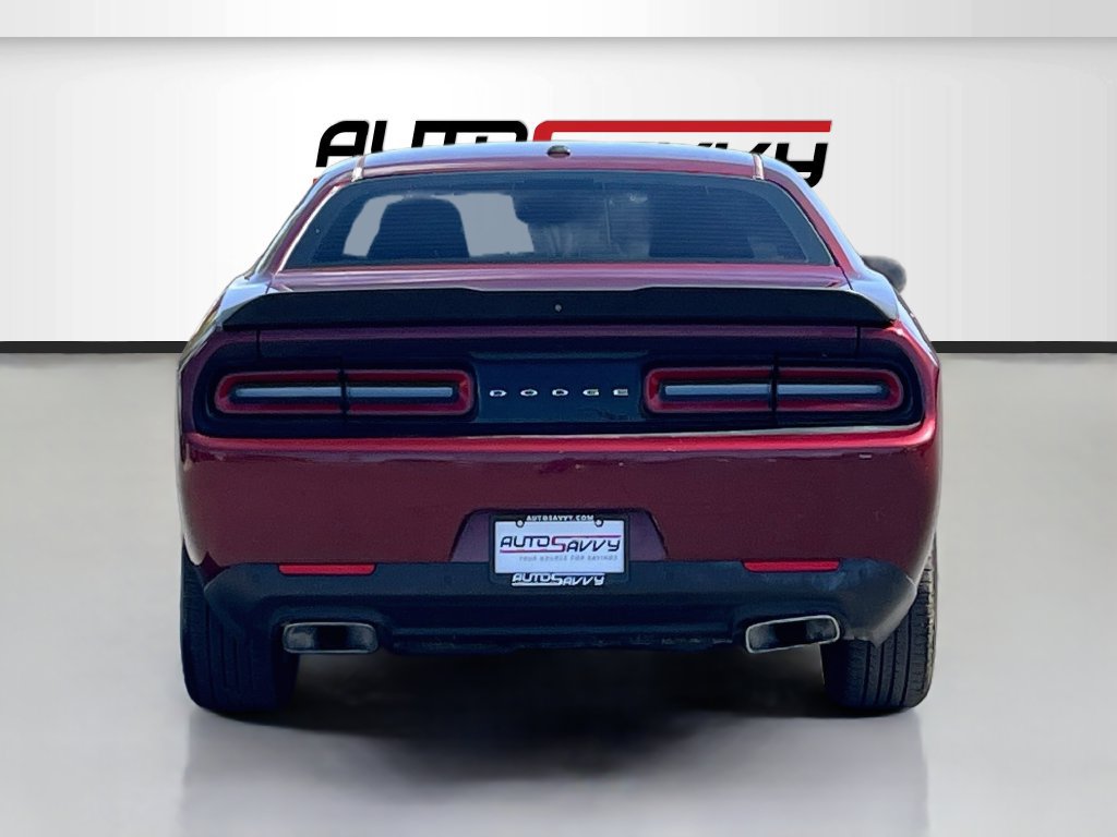 Used 2020 Dodge Challenger R/T RWD image 6