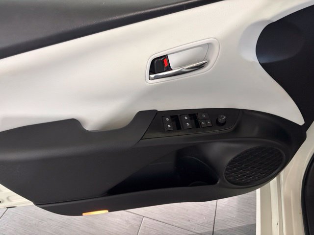 Used 2018 Toyota Prius Four w/ Advanced Technology Package FWD image 10
