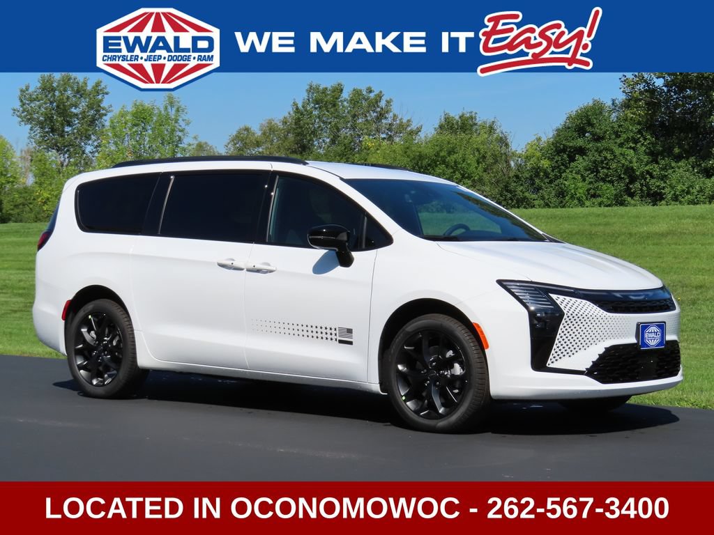 New 2027 Chrysler Pacifica Select AWD/4WD image 1