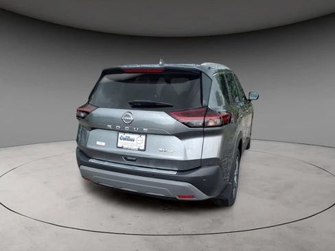 Certified 2023 Nissan Rogue SV w/ SV Premium B Package AWD/4WD image 31