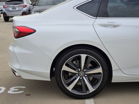 Used 2025 Acura TLX w/ Technology Package image 41