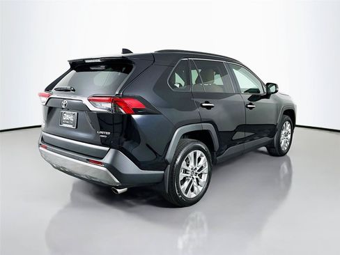 Used 2025 Toyota RAV4 Limited w/ Weather Package AWD/4WD image 13