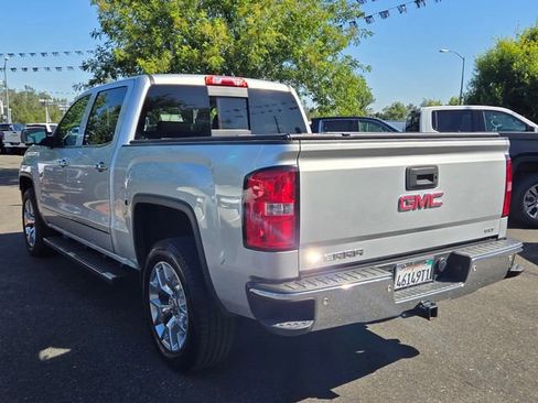 Used 2015 GMC Sierra 1500 SLT w/ SLT Crew Cab Value Package AWD/4WD image 6