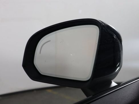 Used 2023 Volvo C40 P8 Recharge Ultimate w/ Protection Package Premier AWD/4WD image 39