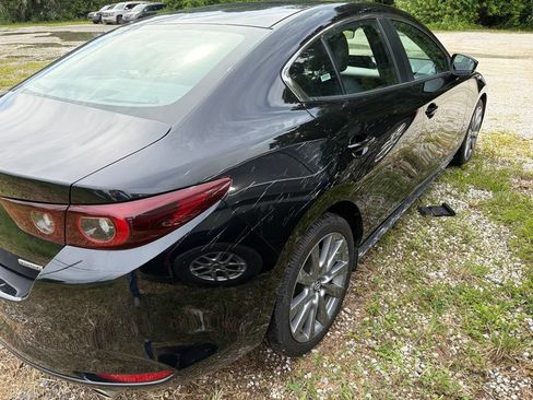 Used 2025 MAZDA MAZDA3 s FWD image 8