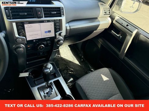 Used 2024 Toyota 4Runner SR5 image 23