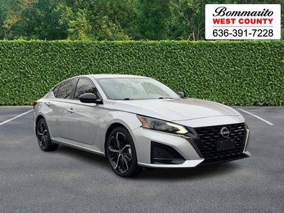 Used 2024 Nissan Altima 2.5 SR w/ SR Premium Package