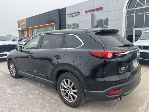 Used 2018 MAZDA CX-9 Touring w/ Touring Premium Package image 3