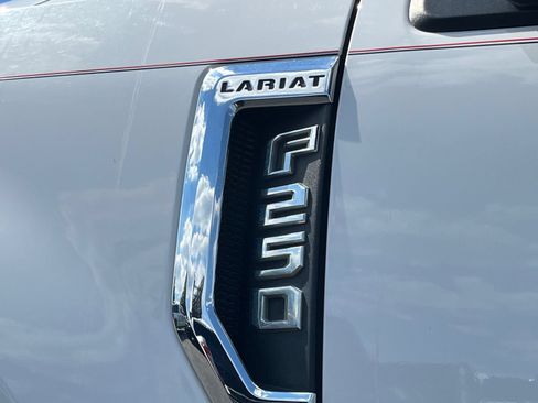 Used 2020 Ford F250 Lariat w/ Lariat Value Package AWD/4WD image 11