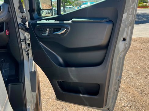 New 2026 Mercedes-Benz Sprinter 2500 image 22