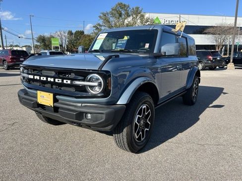 Certified 2025 Ford Bronco Outer Banks image 4