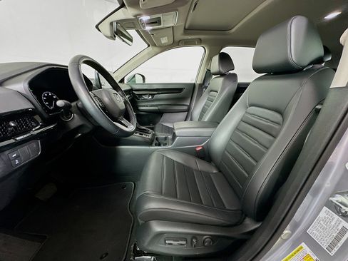 Used 2025 Honda CR-V EX-L image 13