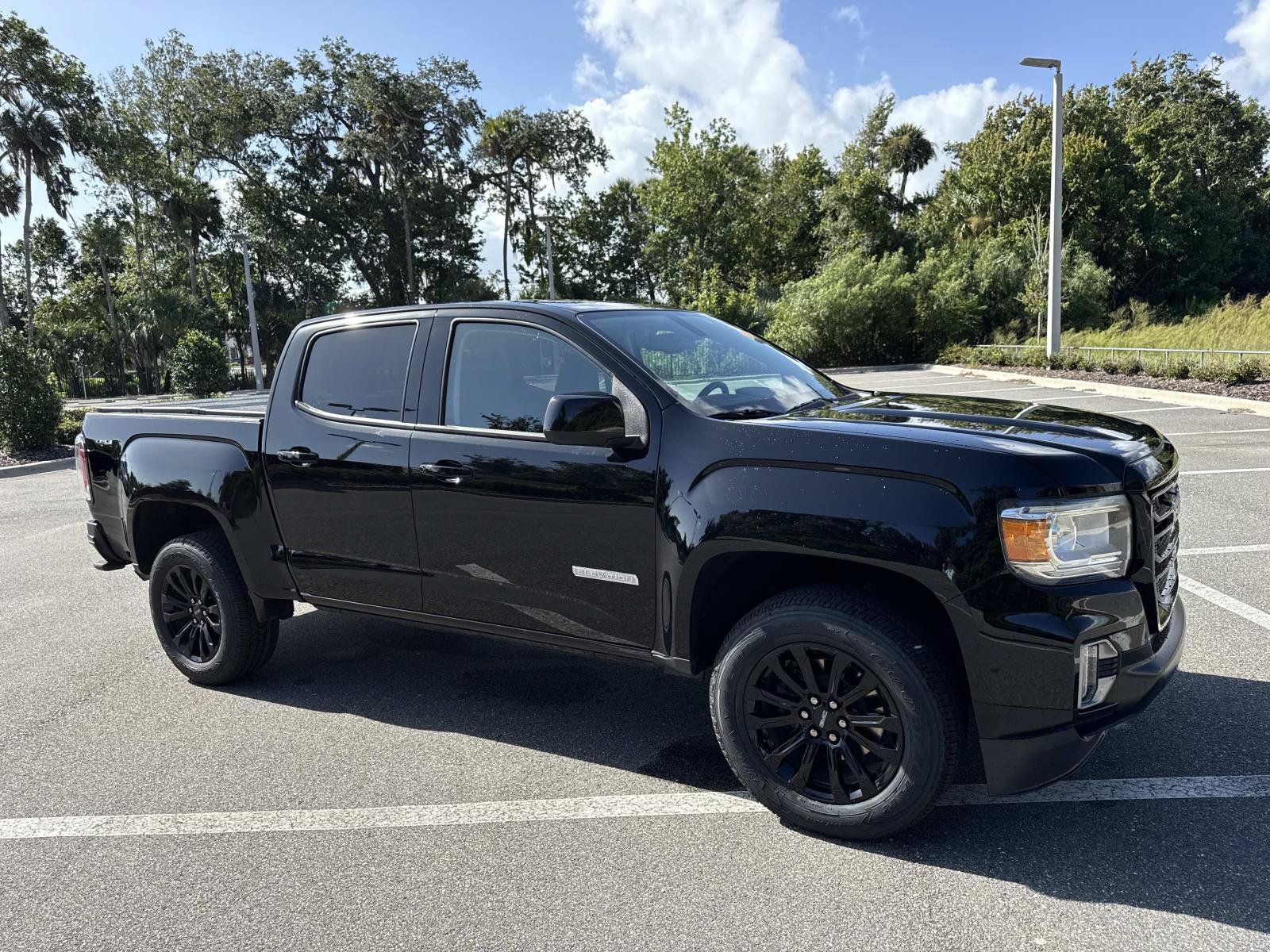 Used 2022 GMC Canyon Elevation w/ Trailering Package AWD/4WD image 1