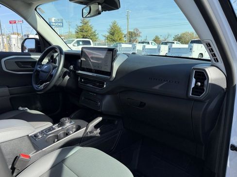 Used 2025 Ford Bronco Sport Badlands image 22