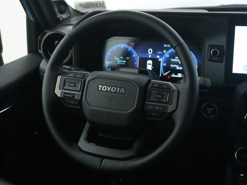 Used 2025 Toyota Land Cruiser w/ Premium Package image 16