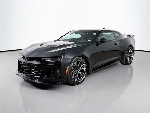 Used 2023 Chevrolet Camaro ZL1 RWD image 5