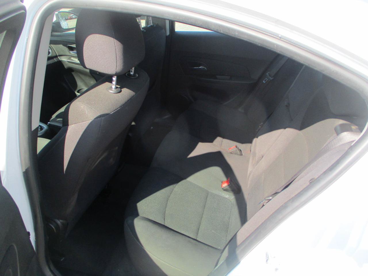 Used 2016 Chevrolet Cruze LT FWD image 9