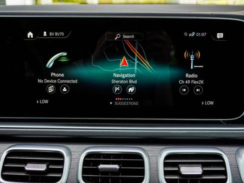 Used 2023 Mercedes-Benz GLS 580 4MATIC image 23