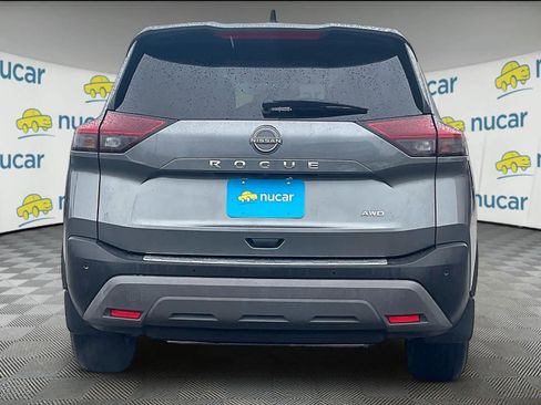 Certified 2023 Nissan Rogue S image 5