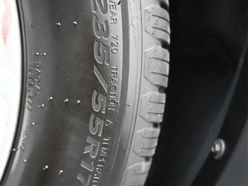 Used 2017 Ford Escape SE w/ Equipment Group 201A image 43