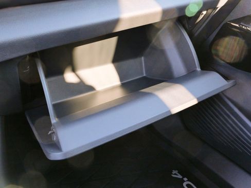 Used 2024 Volkswagen ID.4 Pro S image 19