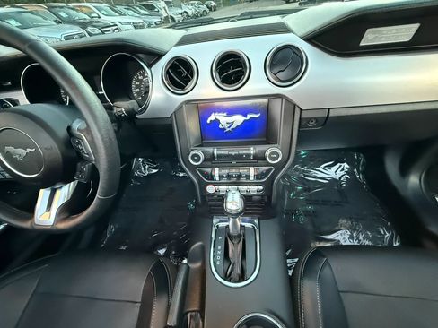 Used 2016 Ford Mustang GT Premium w/ Equipment Group 401A RWD image 14