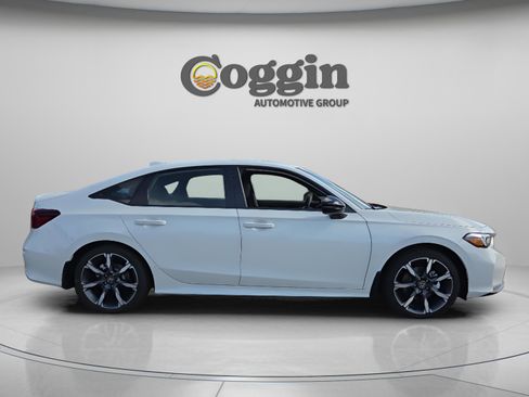 New 2026 Honda Civic Sport Touring image 7