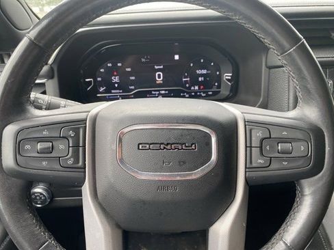 Used 2022 GMC Yukon Denali AWD/4WD image 24
