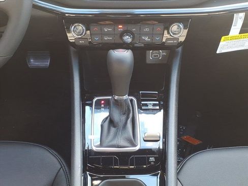 New 2026 Jeep Compass Limited image 9