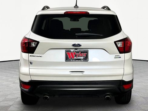 Used 2019 Ford Escape SEL AWD/4WD image 5