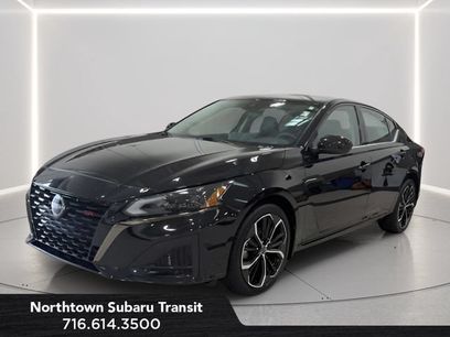 Used 2023 Nissan Altima 2.5 SR w/ SR Premium Package