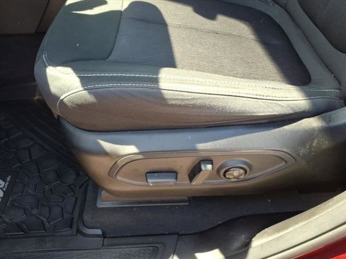 Used 2025 Jeep Grand Cherokee Laredo w/ Luxury Tech Group I AWD/4WD image 15