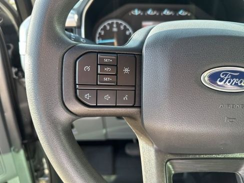 Used 2022 Ford F150 XLT w/ Trailer Tow Package image 12