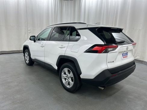 Used 2021 Toyota RAV4 XLE image 4