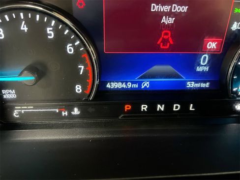 Used 2023 Ford Explorer XLT w/ Equipment Group 202A image 12