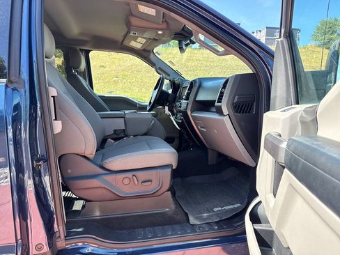 Used 2020 Ford F150 XLT w/ Equipment Group 302A Luxury AWD/4WD image 25