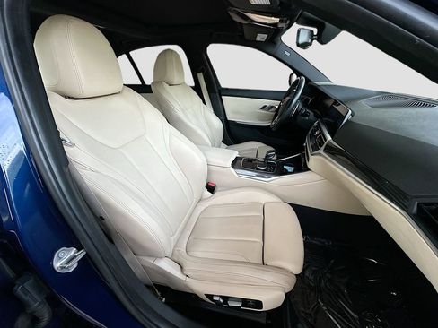 Used 2019 BMW 330i Sedan w/ Convenience Package RWD image 28