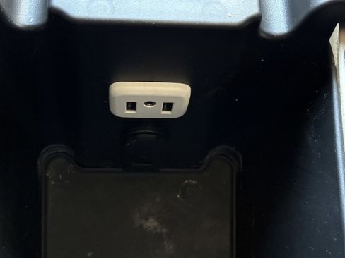 Used 2020 Buick Envision Premium w/ Driver Confidence Package image 33