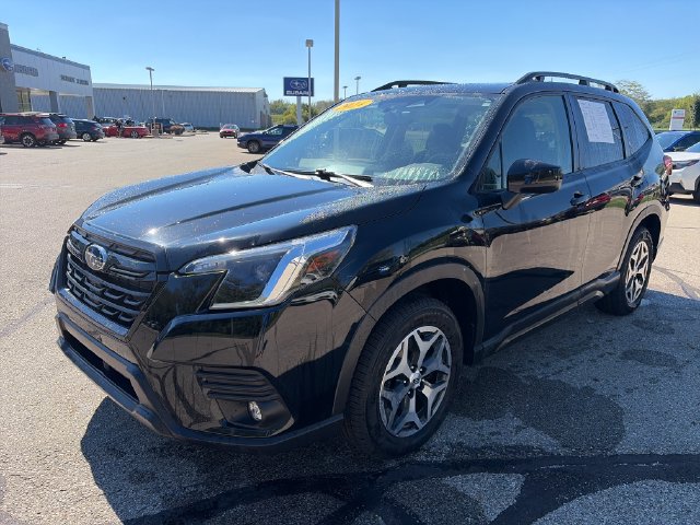 Certified 2024 Subaru Forester Premium AWD/4WD image 3