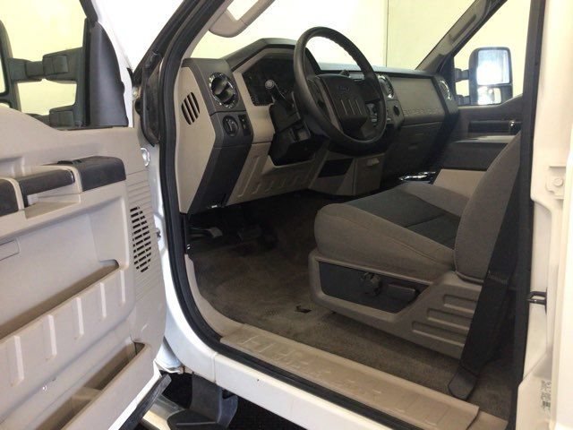 Used 2010 Ford F250 XLT AWD/4WD image 16