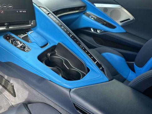 Certified 2020 Chevrolet Corvette Stingray Premium Cpe w/ 3LT Preferred Equipment Group RWD image 21