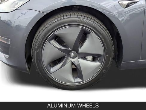 Used 2019 Tesla Model 3 Standard Range Plus RWD image 12