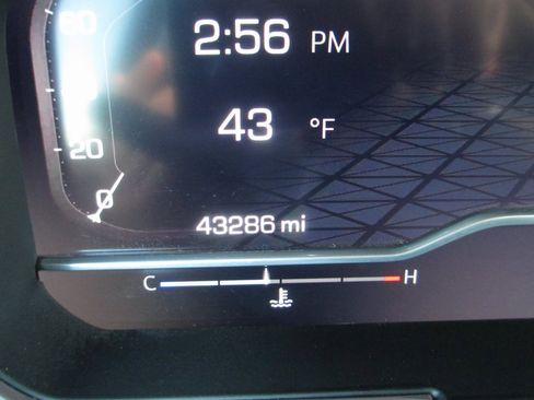 Certified 2024 GMC Sierra 1500 Denali image 33