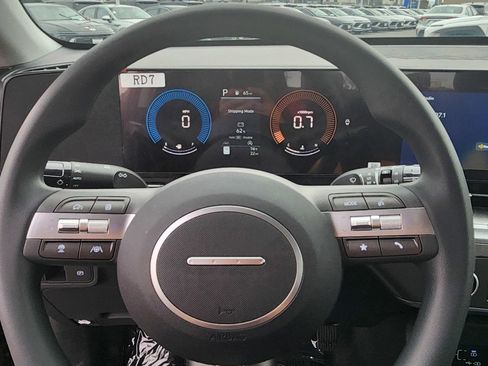 New 2026 Hyundai Kona SE image 16