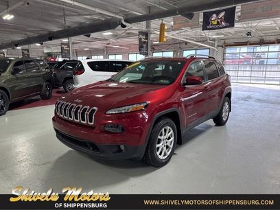Used 2017 Jeep Cherokee Latitude w/ Comfort/Convenience Group