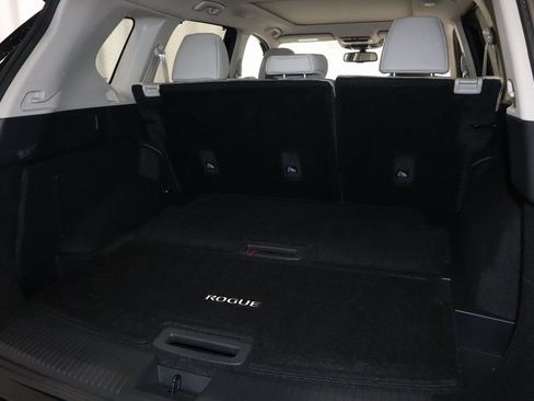 Certified 2024 Nissan Rogue SL w/ SL Premium Package image 18