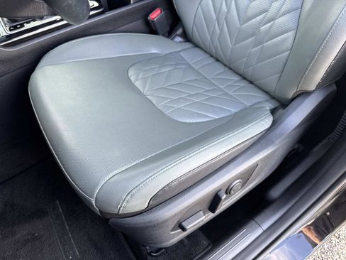 Used 2023 Kia Sportage X-Line w/ X-Line Premium Package image 19