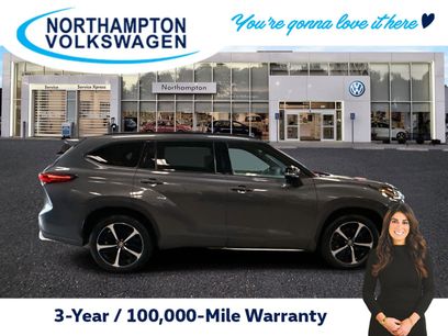 Used 2021 Toyota Highlander XSE