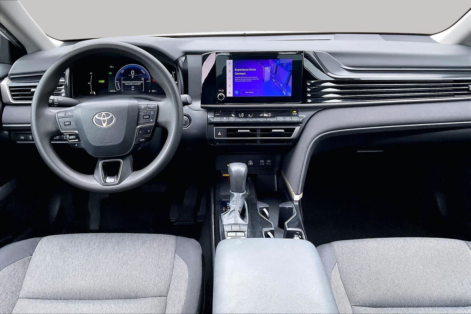 Used 2025 Toyota Camry LE w/ Convenience Package FWD image 15